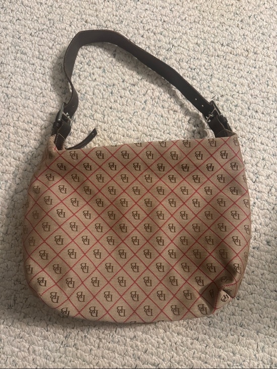 Dooney & Bourke Handbags - Vintage Dooney & Bourke Hobo